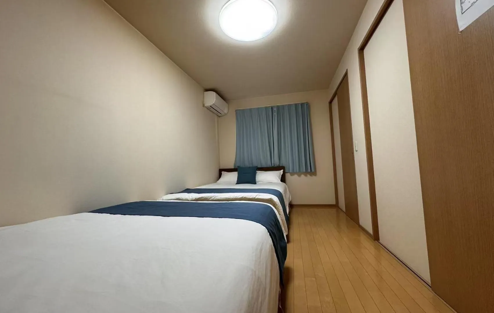 大阪市 Comfy House Nambaヴィラ 0*,